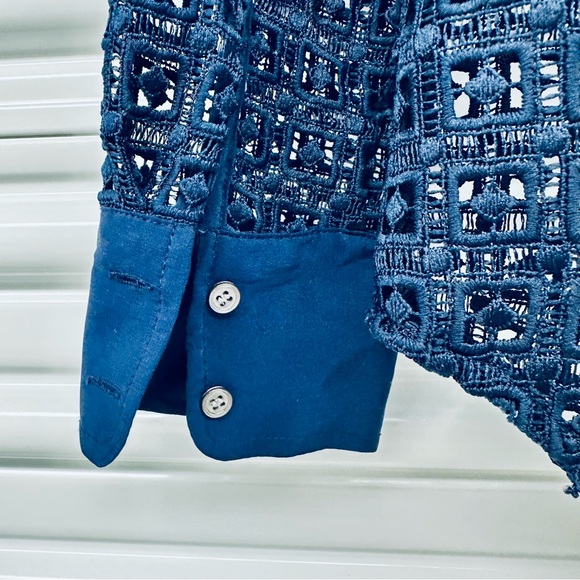 J. CREW Navy Blue Geometric Lace Button-Down Collared Long Sleeve Top - Picture 6 of 9